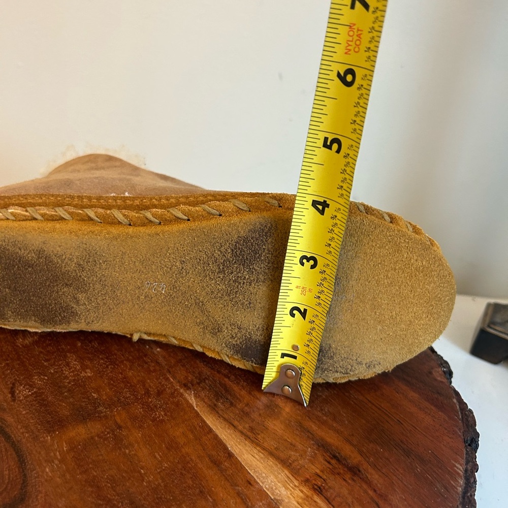 LL Bean Womens‎ Wicked Good Slippers Size 6-7Classic Brown Shearling Lined Shoes - Picture 11 of 12